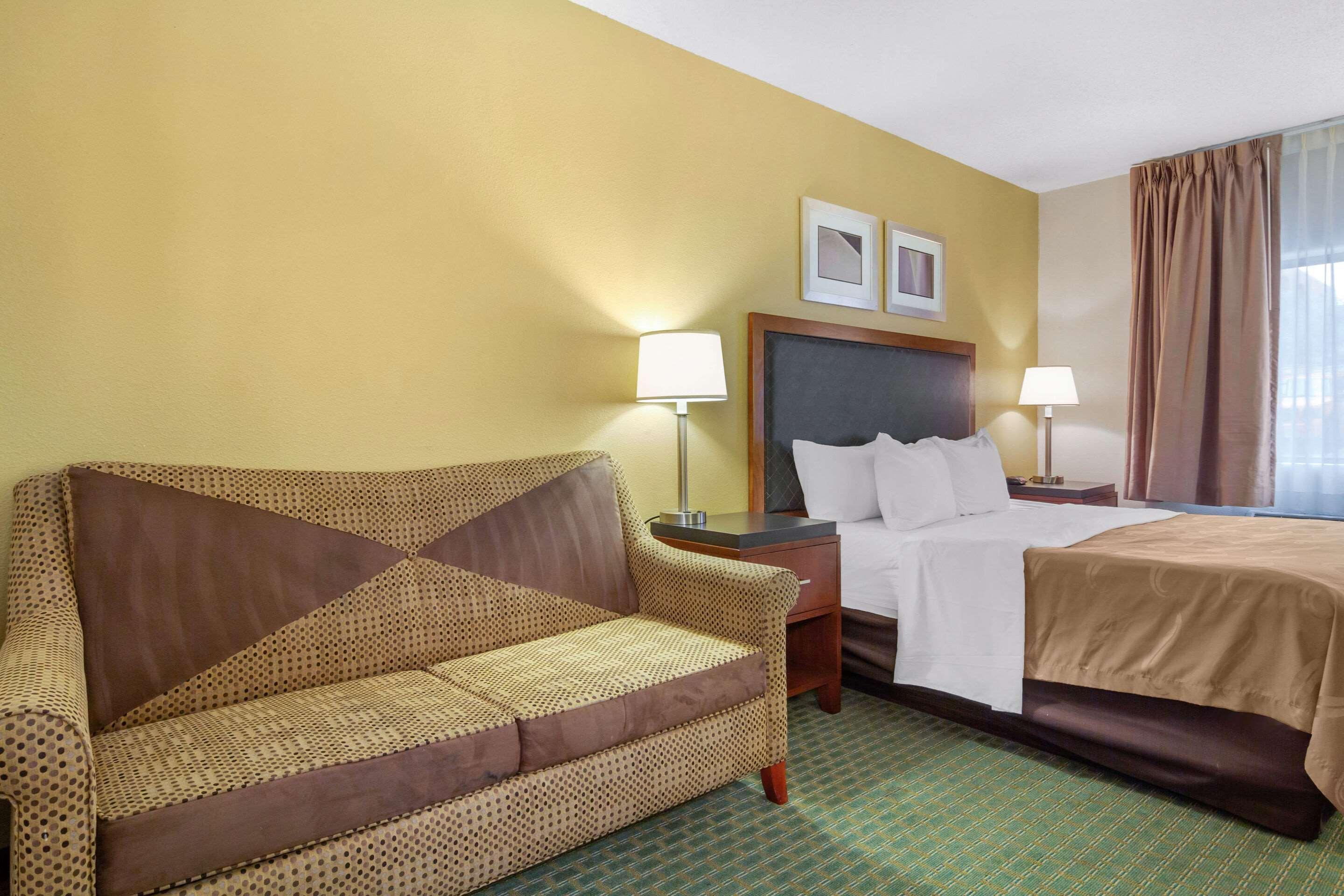 Quality Inn & Suites Lakewood - Denver Southwest Exteriér fotografie