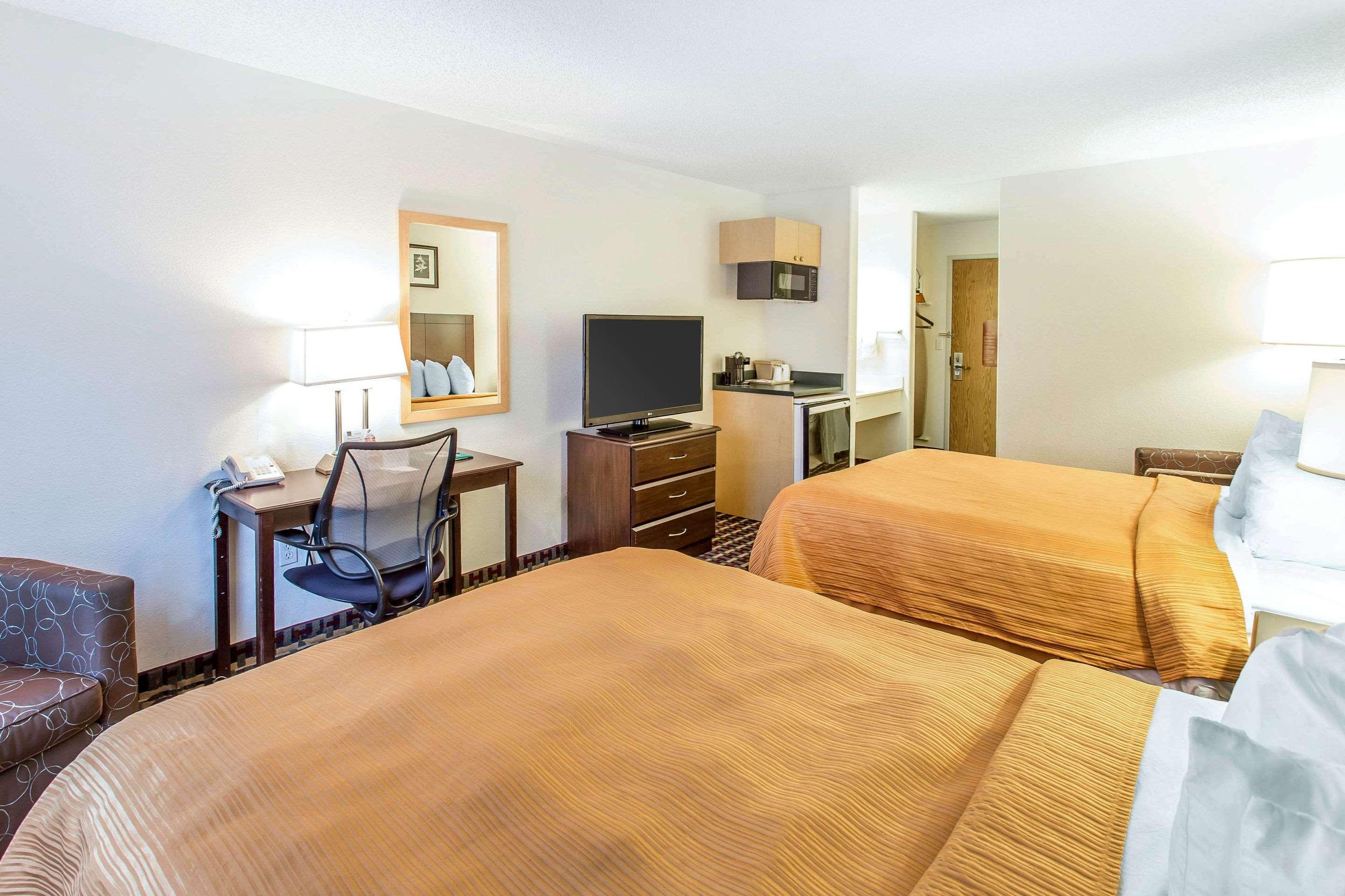 Quality Inn & Suites Lakewood - Denver Southwest Exteriér fotografie