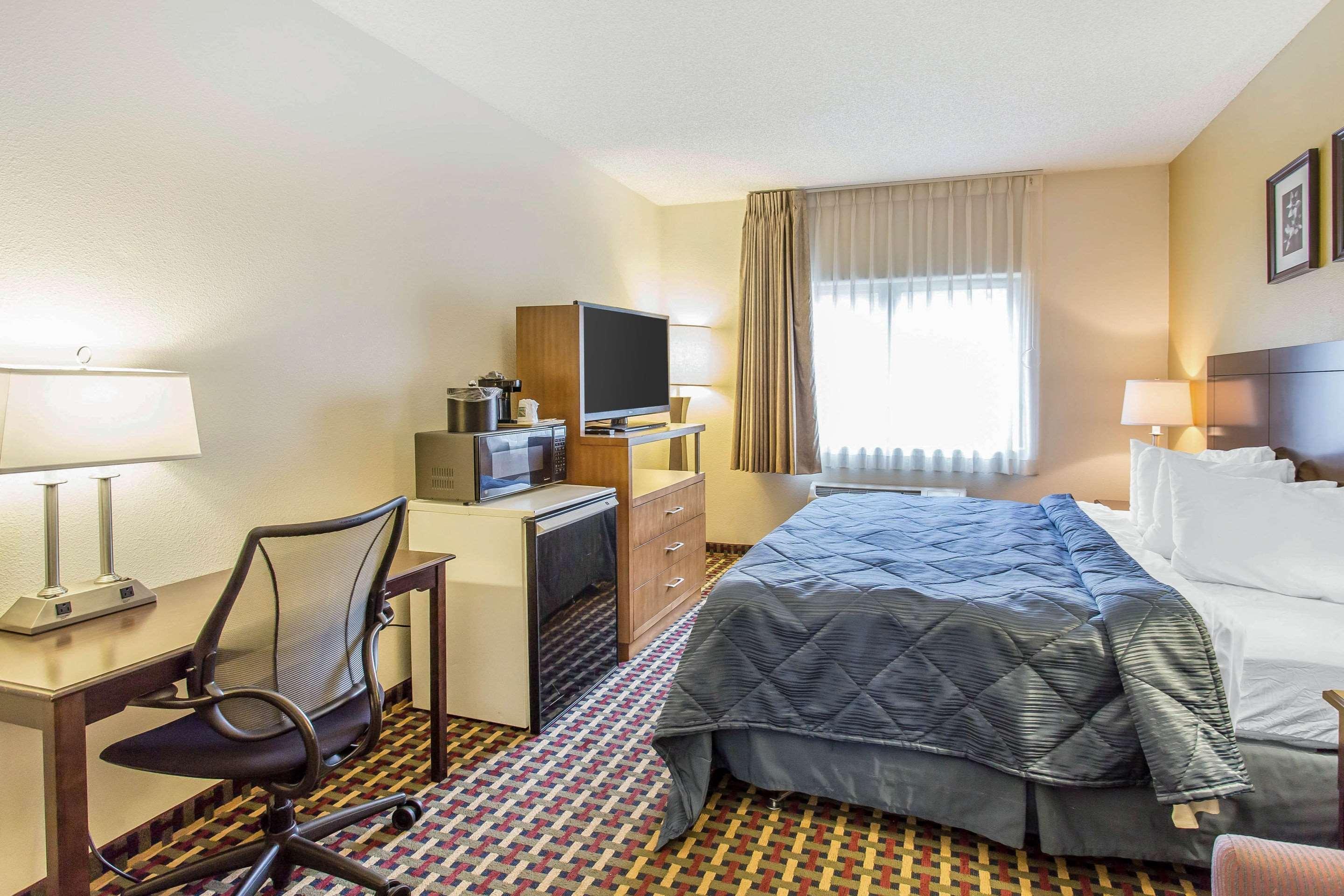 Quality Inn & Suites Lakewood - Denver Southwest Exteriér fotografie