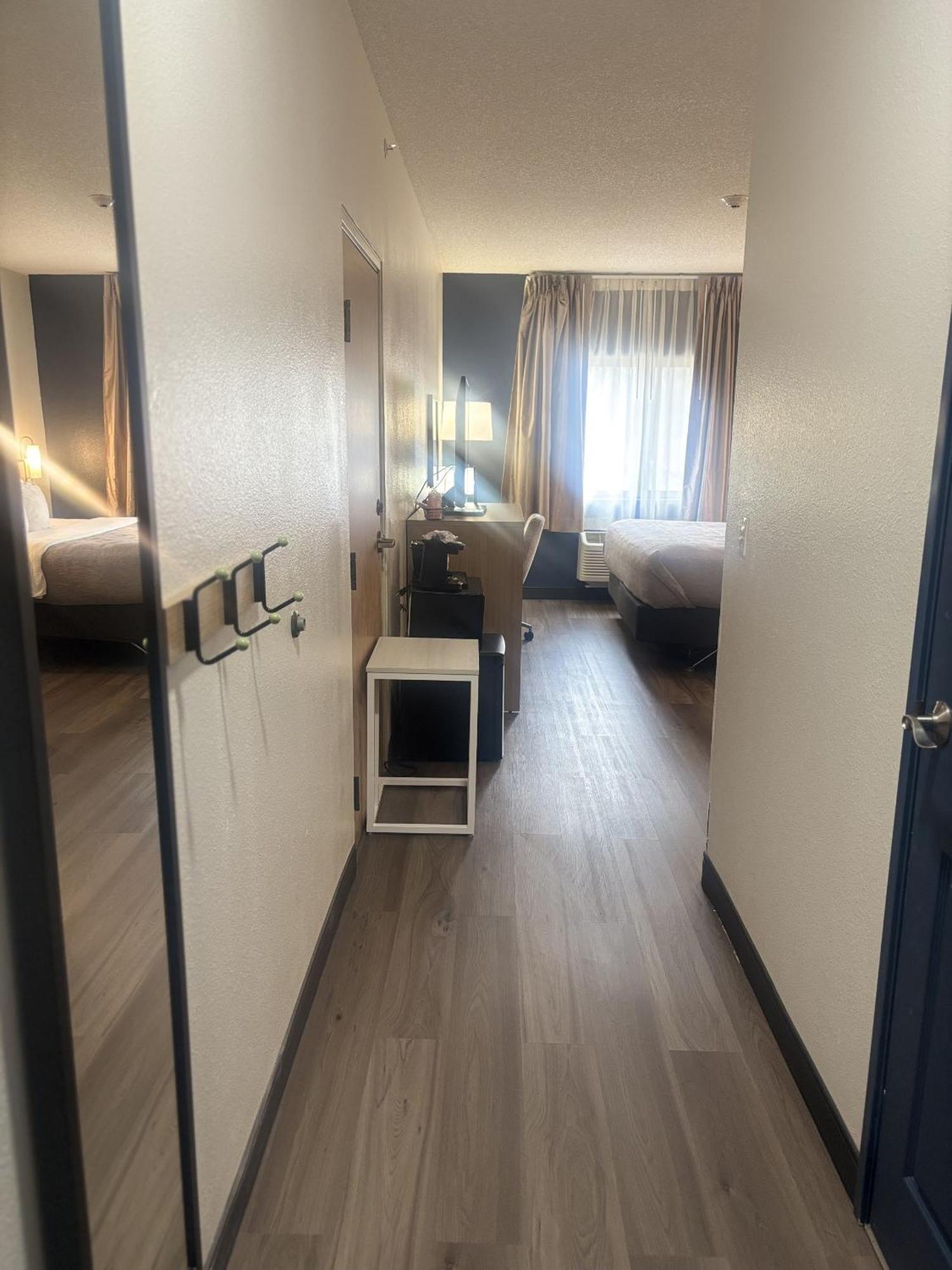 Quality Inn & Suites Lakewood - Denver Southwest Exteriér fotografie