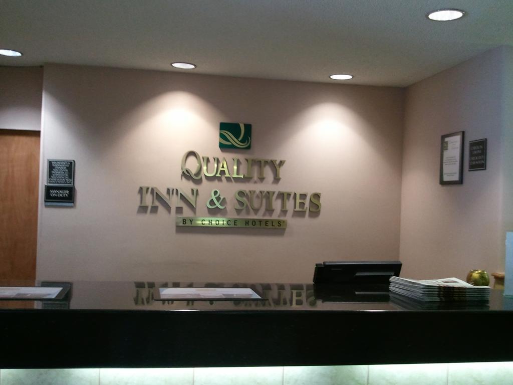 Quality Inn & Suites Lakewood - Denver Southwest Exteriér fotografie